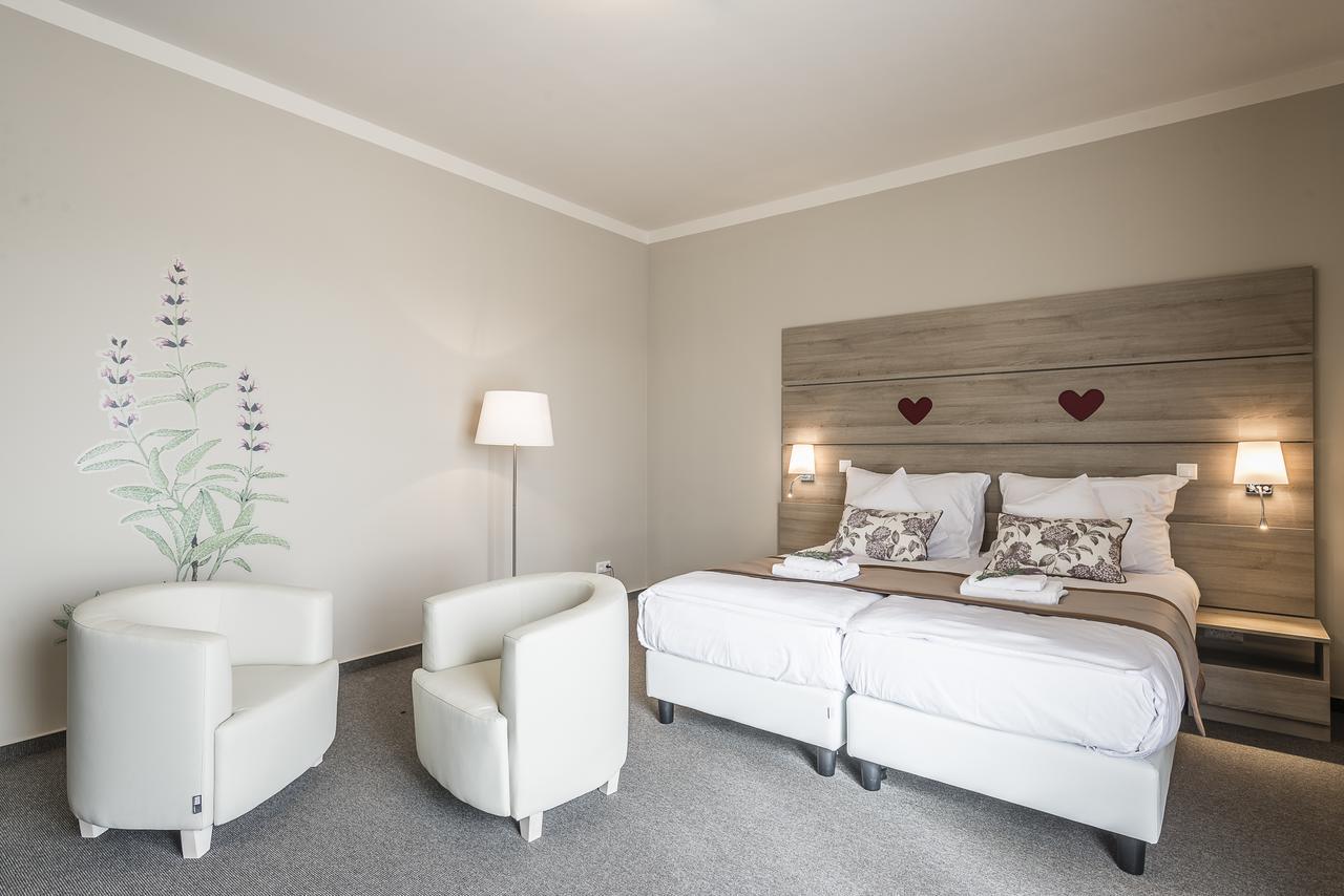 Levendula Hotel Algyo Zimmer foto
